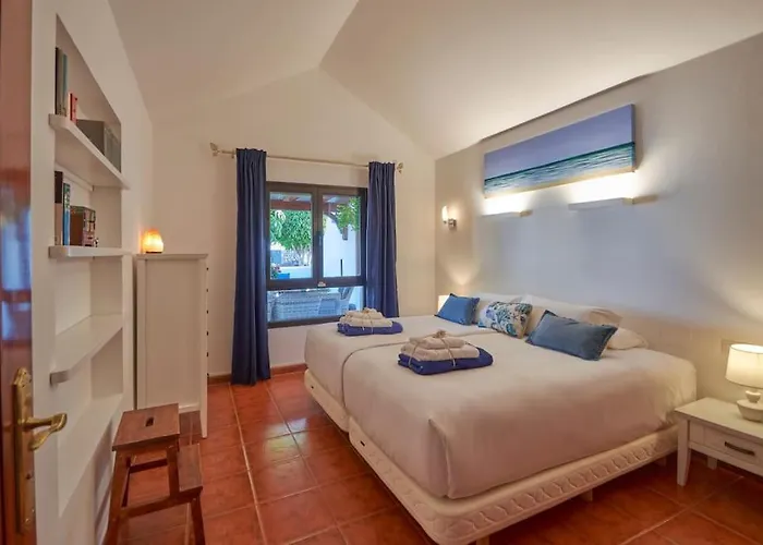 ヴィラ Casa Petra Peaceful & Private, Sea Views, Pool & Bbq *