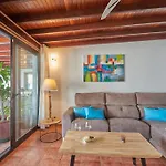 Casa Petra Peaceful & Private, Sea Views, Pool & Bbq * 普拉亚布兰卡
